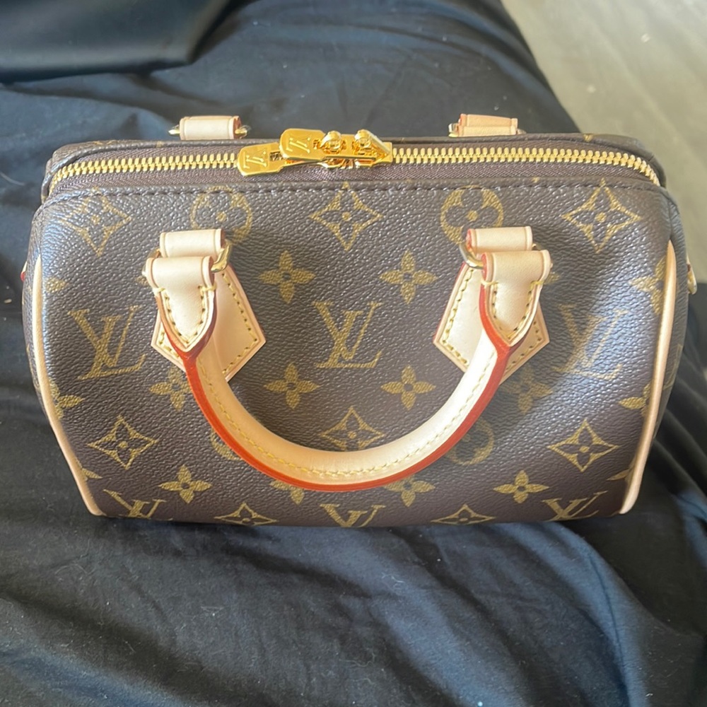 💝 Louis Vuitton Speedy 20 💝